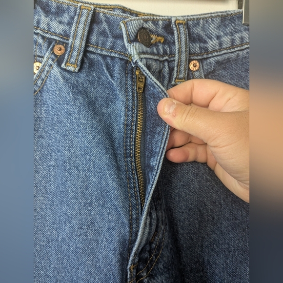 Levi's VINTAGE 90' Women Jeans Size 26 Made In Canada 100% Cotton High Waisted - Picture 4 of 15